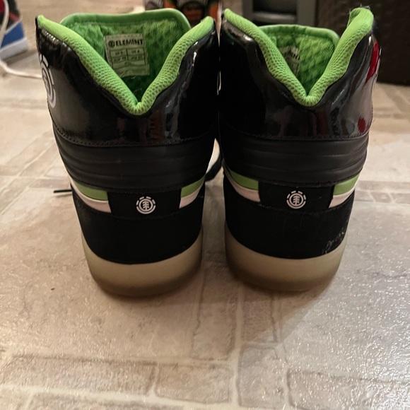 Element High top sneakers. Excellent condition. Green and black. Leather. - Picture 6 of 6